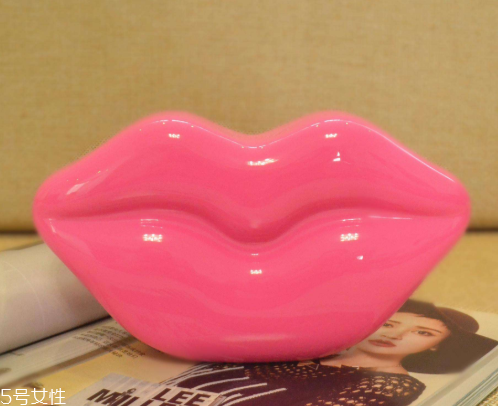 半永久紋唇會留疤嗎 紋繡師技術(shù)不行會留疤 半永久紋唇會留疤嗎 紋繡師技術(shù)不行會留疤