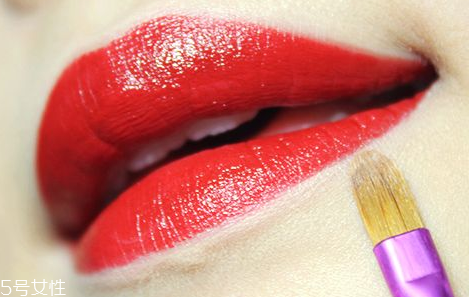 半永久紋唇會留疤嗎 紋繡師技術(shù)不行會留疤 半永久紋唇會留疤嗎 紋繡師技術(shù)不行會留疤