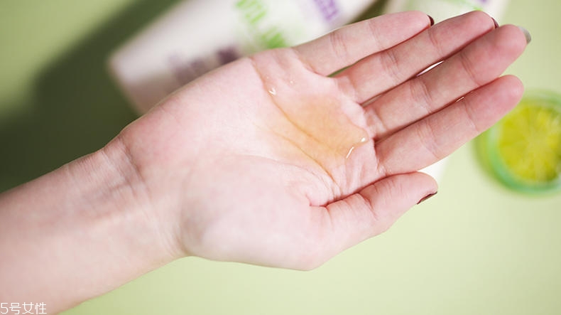 aussie洗發(fā)水怎么樣 發(fā)量少寶寶看過(guò)來(lái) aussie洗發(fā)水怎么樣 發(fā)量少寶寶看過(guò)來(lái)