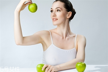 手臂贅肉怎么減 日常簡易瘦手臂的方法 手臂贅肉怎么減 日常簡易瘦手臂的方法