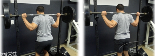 深蹲的標(biāo)準(zhǔn)動作 深蹲的正確姿勢 深蹲的標(biāo)準(zhǔn)動作 深蹲的正確姿勢