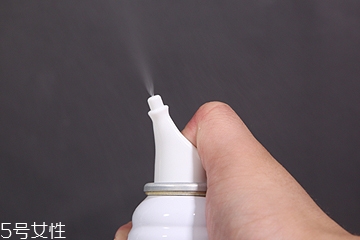 gifrer生理鹽水怎么用 每次噴2下能預(yù)防感冒 gifrer生理鹽水怎么用 每次噴2下能預(yù)防感冒