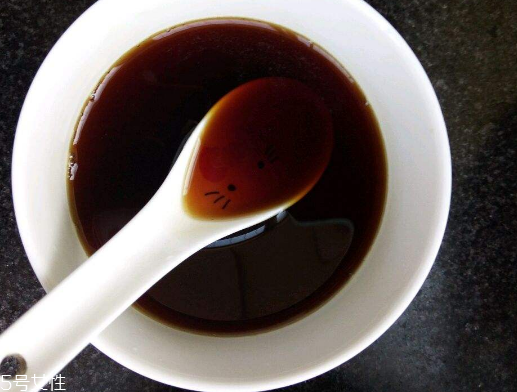 醋為什么可以殺菌 因?yàn)楹羞@些成分 醋為什么可以殺菌 因?yàn)楹羞@些成分