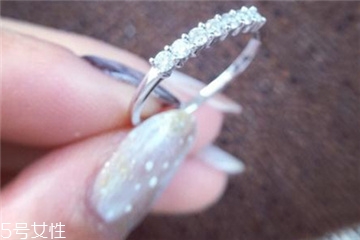 鉑金戒指怎么清洗 這幾招都可以 鉑金戒指怎么清洗 這幾招都可以