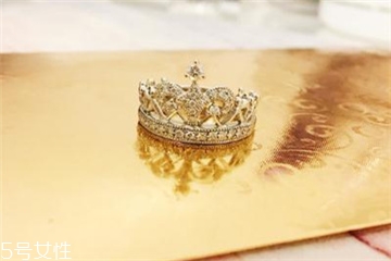 鉑金戒指一般多少錢 不同品牌價格不同 鉑金戒指一般多少錢 不同品牌價格不同