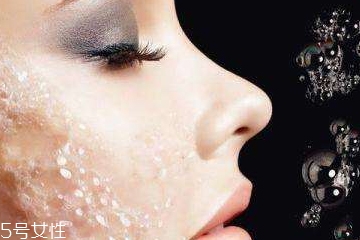 混合性皮膚用什么去角質(zhì)產(chǎn)品 t區(qū)和兩頰要分開 混合性皮膚用什么去角質(zhì)產(chǎn)品 t區(qū)和兩頰要分開