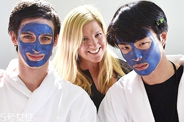 油痘肌怎么保養(yǎng) 3個治愈油痘肌的秘訣 油痘肌怎么保養(yǎng) 3個治愈油痘肌的秘訣