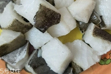 鱈魚(yú)可以和西紅柿一起吃嗎 這個(gè)搭配可以的