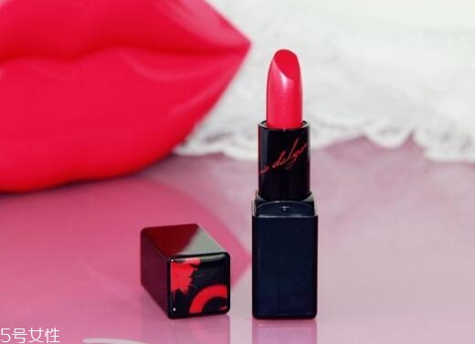 小迷糊口紅怎么樣 國貨中的良心之作 小迷糊口紅怎么樣 國貨中的良心之作