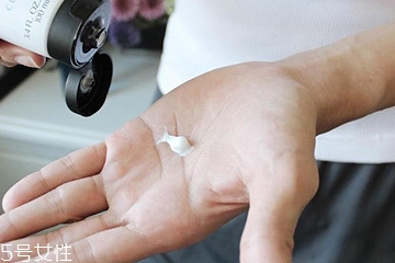 男士毛孔大用什么護膚品好 3個步驟打造精致男士 男士毛孔大用什么護膚品好 3個步驟打造精致男士