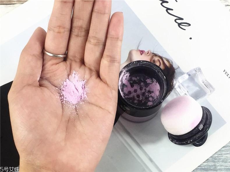 土家硒泥坊散粉好用嗎 油皮妹子夏天標配 土家硒泥坊散粉好用嗎 油皮妹子夏天標配