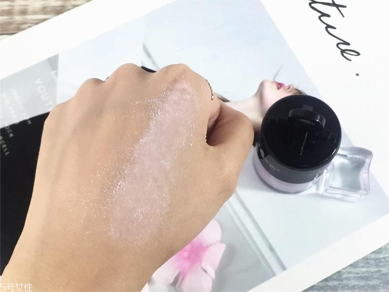 土家硒泥坊散粉好用嗎 油皮妹子夏天標配 土家硒泥坊散粉好用嗎 油皮妹子夏天標配
