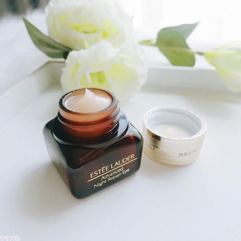 雅詩(shī)蘭黛抗藍(lán)光眼霜好用嗎 對(duì)抗黑眼圈必備眼霜全面測(cè)評(píng) 雅詩(shī)蘭黛抗藍(lán)光眼霜好用嗎 對(duì)抗黑眼圈必備眼霜全面測(cè)評(píng)