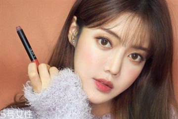 口紅開封后保質(zhì)期一般多久 盡快使用完 口紅開封后保質(zhì)期一般多久 盡快使用完