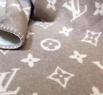 毛毯什么材質(zhì)的好 常見(jiàn)的有這幾種 毛毯什么材質(zhì)的好 常見(jiàn)的有這幾種