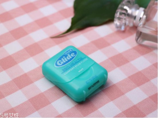 歐樂b牙線使用方法 3個步驟不傷牙齦 歐樂b牙線使用方法 3個步驟不傷牙齦