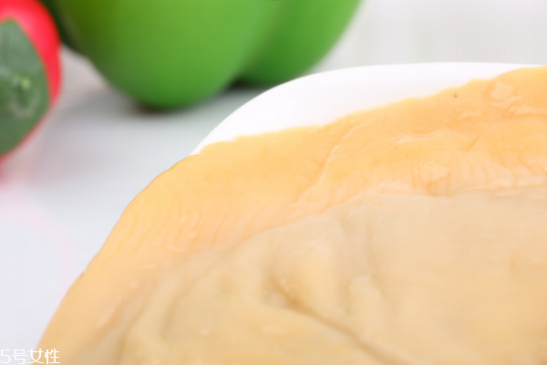 河蚌能和啤酒一起吃嗎 這樣搭配是相克的 河蚌能和啤酒一起吃嗎 這樣搭配是相克的