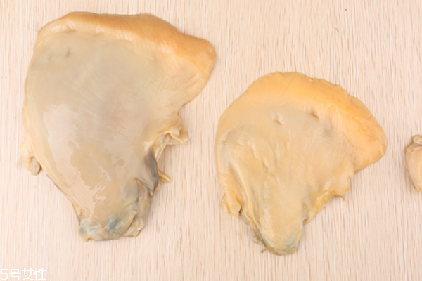 河蚌能和啤酒一起吃嗎 這樣搭配是相克的 河蚌能和啤酒一起吃嗎 這樣搭配是相克的