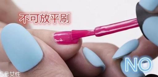 甲油膠怎么涂 甲油膠怎么用步驟 甲油膠怎么涂 甲油膠怎么用步驟