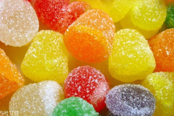 甜食對(duì)皮膚好還是不好 對(duì)皮膚4大危害不可不知 甜食對(duì)皮膚好還是不好 對(duì)皮膚4大危害不可不知