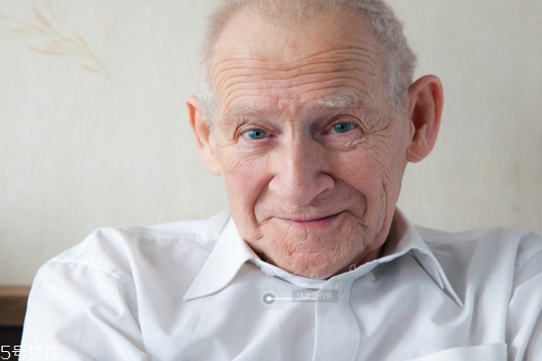 鼻竇炎有哪些癥狀 鼻竇炎要預防 鼻竇炎有哪些癥狀 鼻竇炎要預防