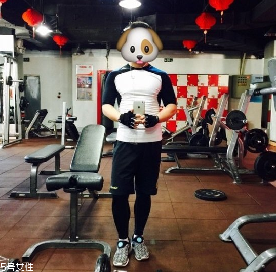 健身房有氧運(yùn)動(dòng)有哪些項(xiàng)目 健身房的正確健身步驟 健身房有氧運(yùn)動(dòng)有哪些項(xiàng)目 健身房的正確健身步驟