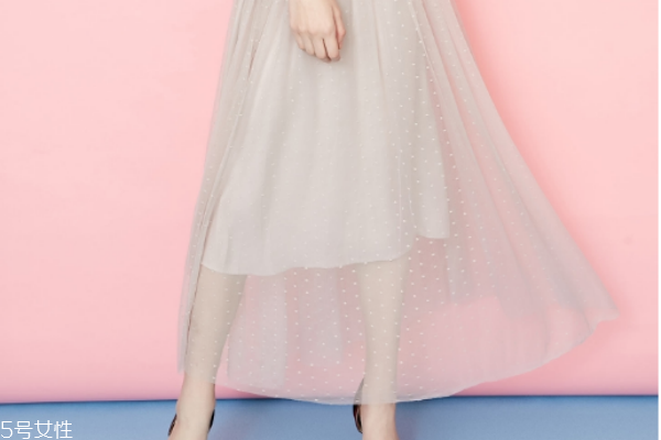 紗裙可以用洗衣機(jī)洗嗎 最好避免機(jī)洗 紗裙可以用洗衣機(jī)洗嗎 最好避免機(jī)洗