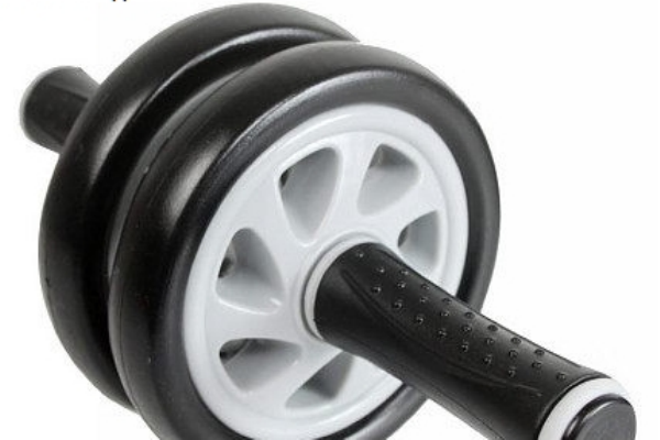 腹肌輪怎么用 腹肌輪的作用 腹肌輪怎么用 腹肌輪的作用