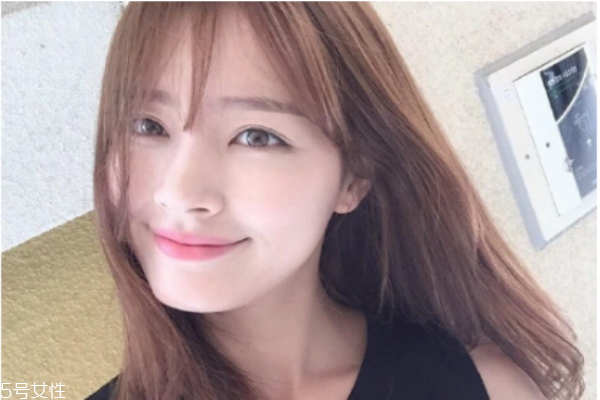 改善不良生活否則你將變成大餅臉 改善不良生活否則你將變成大餅臉