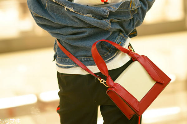 小ck耳朵包真假鑒定 從此告別高仿 小ck耳朵包真假鑒定 從此告別高仿