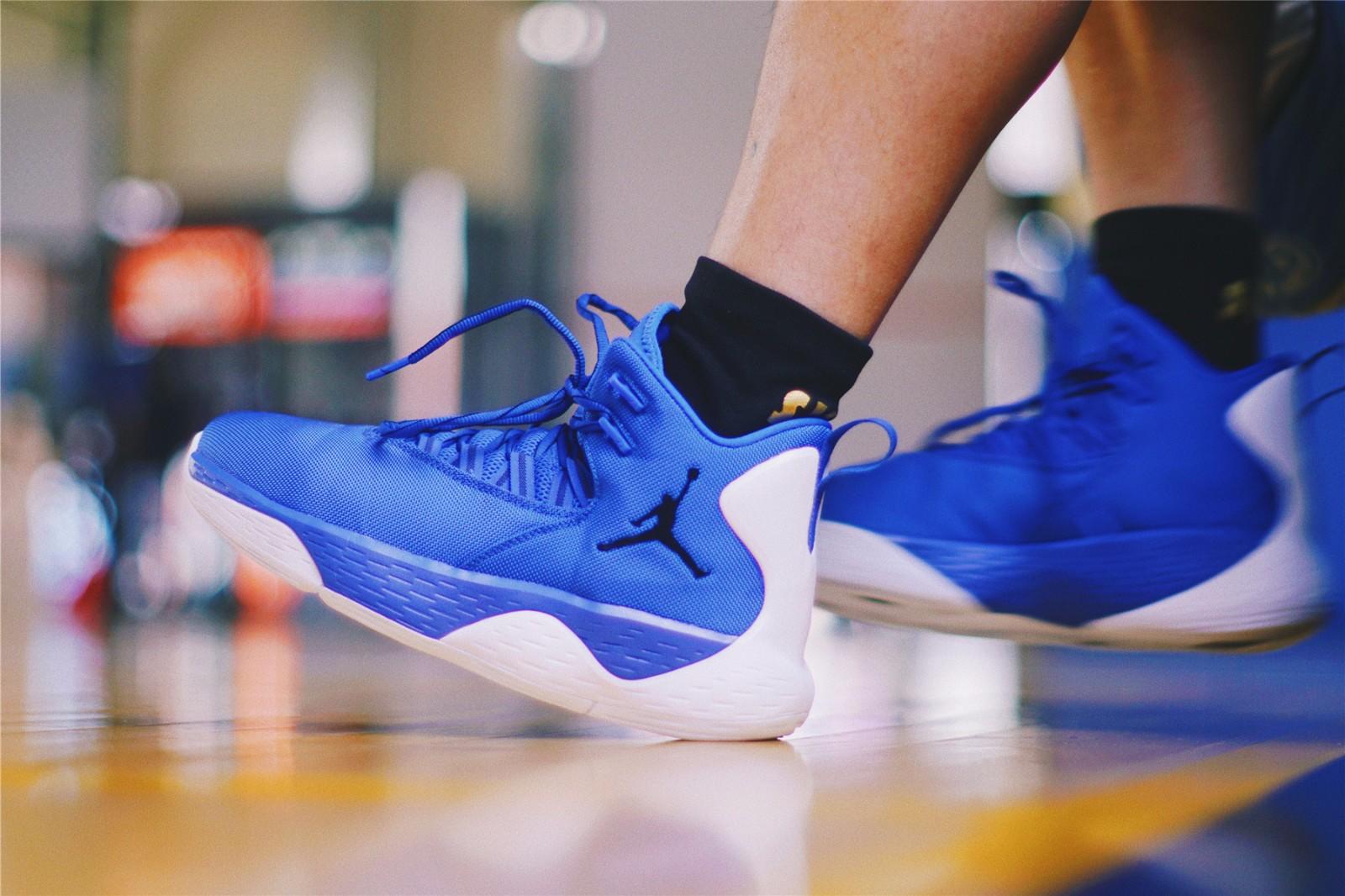 super fly mvp評測 這雙aj對得起mvp三個字 super fly mvp評測 這雙aj對得起mvp三個字