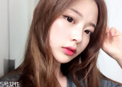 發(fā)際線高適合什么劉海 發(fā)際線高適合的發(fā)型推薦 發(fā)際線高適合什么劉海 發(fā)際線高適合的發(fā)型推薦