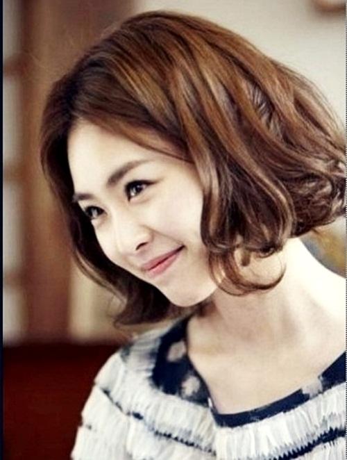 圓臉適合什么短發(fā)2017 適合圓臉的短發(fā)發(fā)型女圖片 圓臉適合什么短發(fā)2017 適合圓臉的短發(fā)發(fā)型女圖片