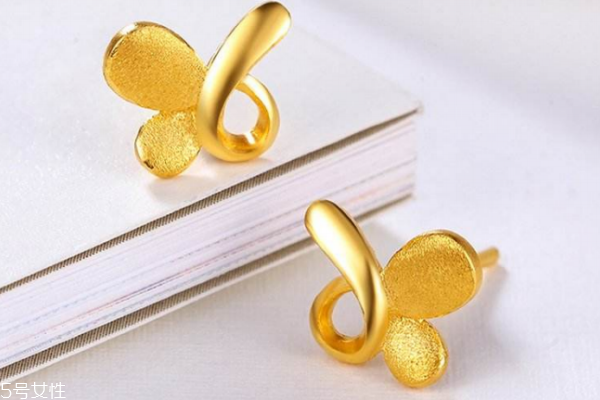 黃金耳釘什么牌子好 頂級品牌推薦 黃金耳釘什么牌子好 頂級品牌推薦