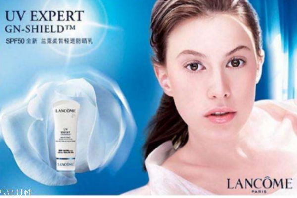 蘭蔻防曬霜藍(lán)色的好嗎 蘭蔻防曬霜紅色與藍(lán)色的區(qū)別 蘭蔻防曬霜藍(lán)色的好嗎 蘭蔻防曬霜紅色與藍(lán)色的區(qū)別