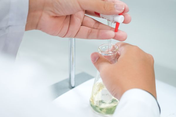 暗瘡怎么能快速消腫 內(nèi)服外用消滅暗瘡 暗瘡怎么能快速消腫 內(nèi)服外用消滅暗瘡