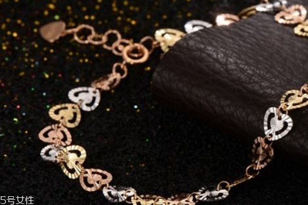 彩金手鏈多少錢 款式品牌都有影響 彩金手鏈多少錢 款式品牌都有影響