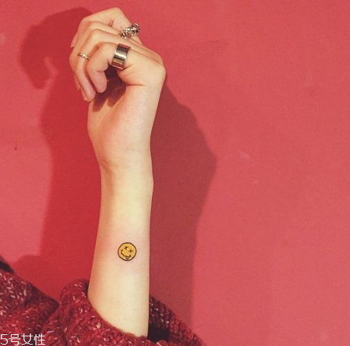 手指粗怎么變細(xì) 讓你遠(yuǎn)離大而粗的手 手指粗怎么變細(xì) 讓你遠(yuǎn)離大而粗的手