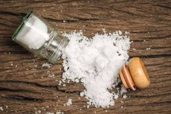 吃海鹽好還是食用鹽好？海鹽和食用鹽的區(qū)別