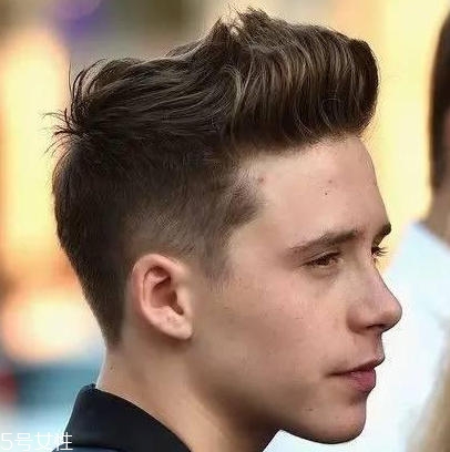 2022年男生流行的發(fā)型 3款發(fā)型帥到飛起 2022年男生流行的發(fā)型 3款發(fā)型帥到飛起