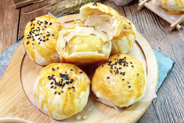 自制月餅的油皮和酥皮都怎么做？酥皮起酥不好的原因