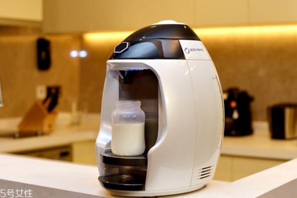 奶粉是濕法好還是干法好 濕法奶粉更營(yíng)養(yǎng)新鮮 奶粉是濕法好還是干法好 濕法奶粉更營(yíng)養(yǎng)新鮮