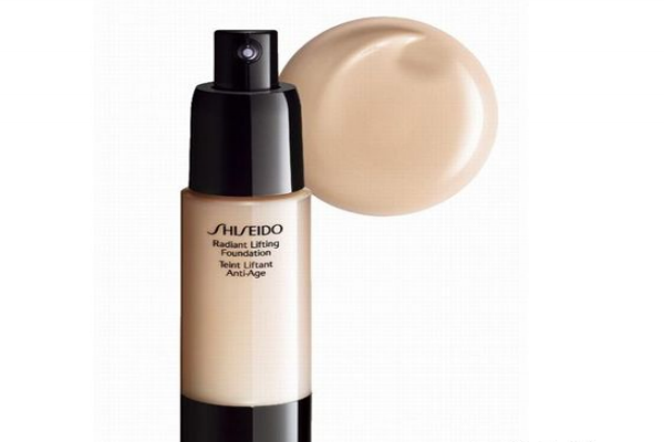 粉底液為什么會悶痘 粉底液悶痘的原因 粉底液為什么會悶痘 粉底液悶痘的原因