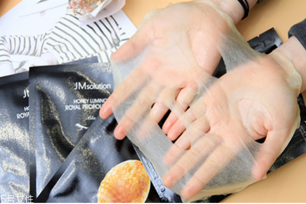 jm蜂蜜面膜和蠶絲面膜哪個(gè)好 jm蜂蜜面膜和蠶絲面膜區(qū)別 jm蜂蜜面膜和蠶絲面膜哪個(gè)好 jm蜂蜜面膜和蠶絲面膜區(qū)別