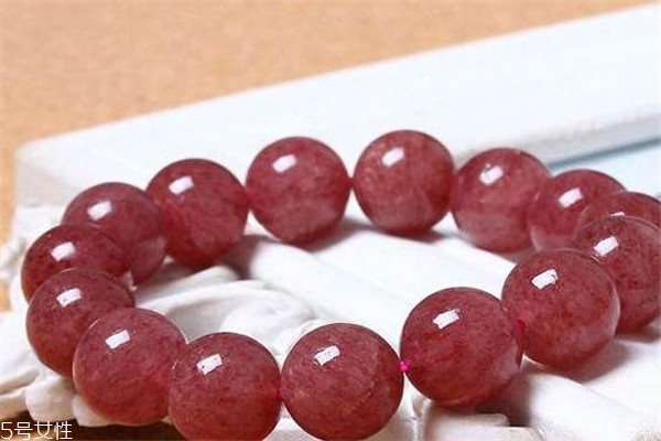 草莓晶價格一般多少 粉粉嫩嫩惹人愛 草莓晶價格一般多少 粉粉嫩嫩惹人愛