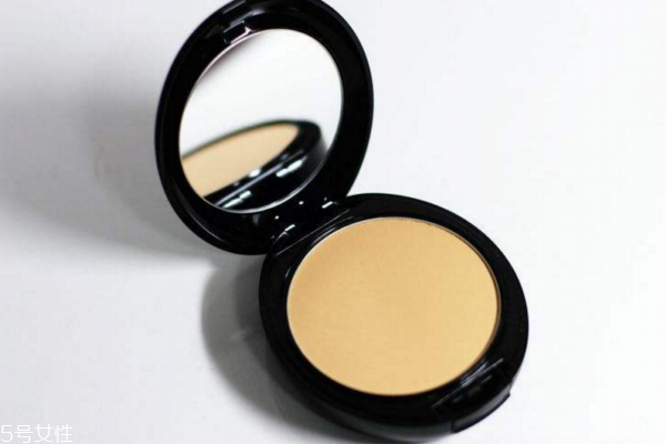 粉底液排行榜10強2022 粉底液中的戰(zhàn)斗機 粉底液排行榜10強2022 粉底液中的戰(zhàn)斗機