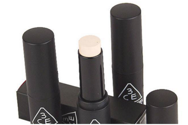 高光棒的作用 提亮膚色打造健康好氣色 高光棒的作用 提亮膚色打造健康好氣色