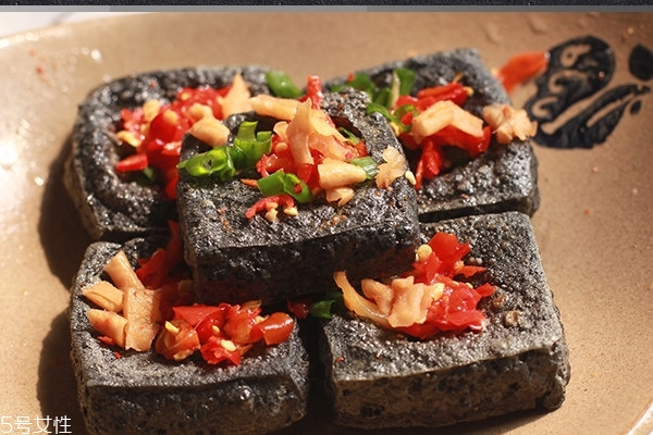 臭豆腐要泡鹵水里多久 這個(gè)不一定 臭豆腐要泡鹵水里多久 這個(gè)不一定