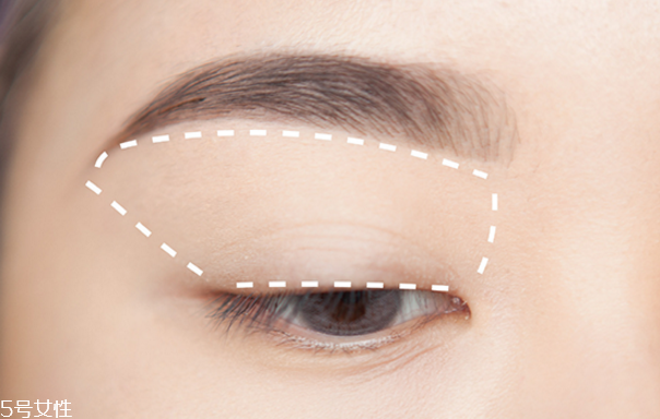 單色眼影怎么用 單色眼影的畫法步驟圖 單色眼影怎么用 單色眼影的畫法步驟圖