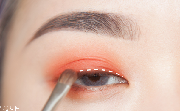 單色眼影怎么用 單色眼影的畫法步驟圖 單色眼影怎么用 單色眼影的畫法步驟圖